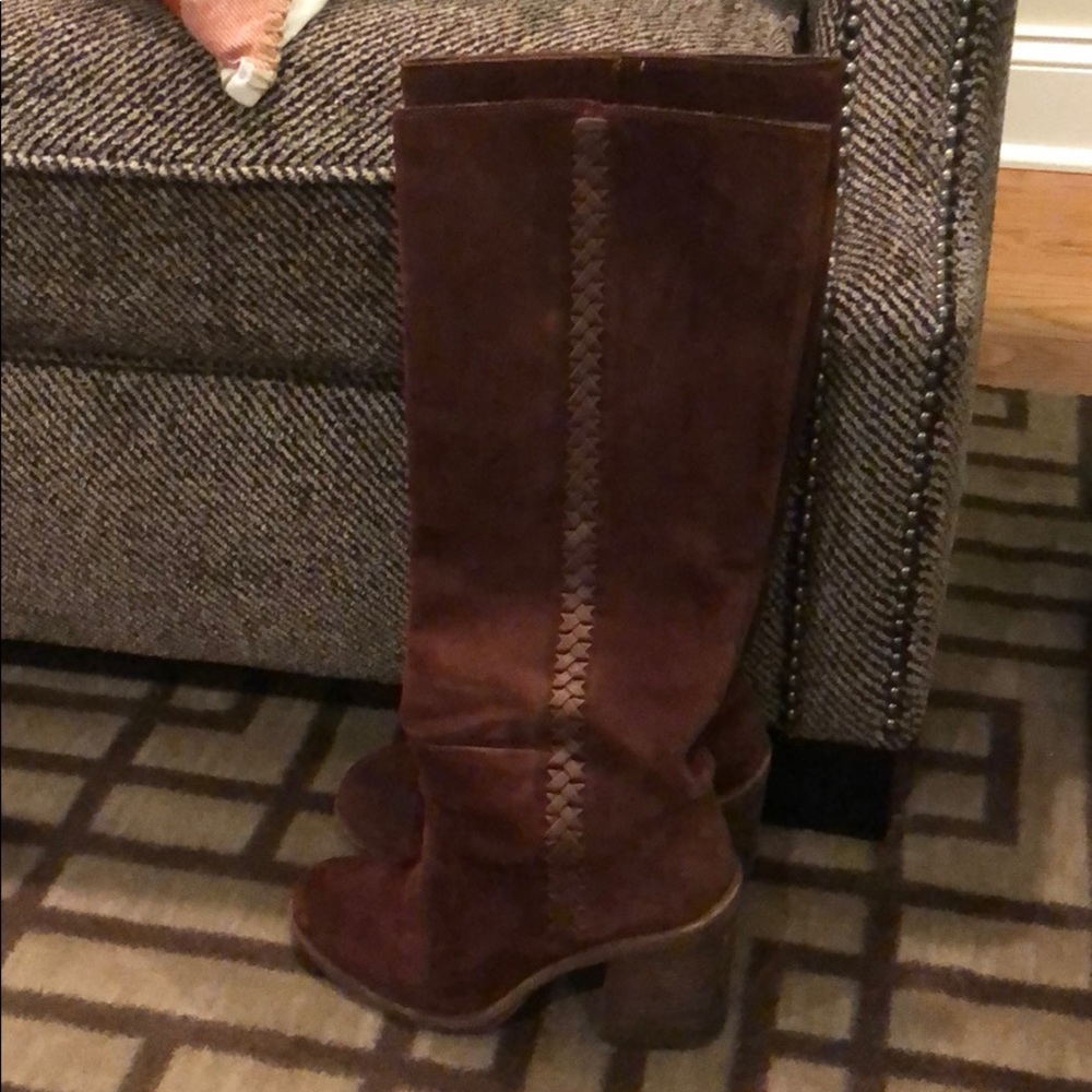 Brown tall UGG heels